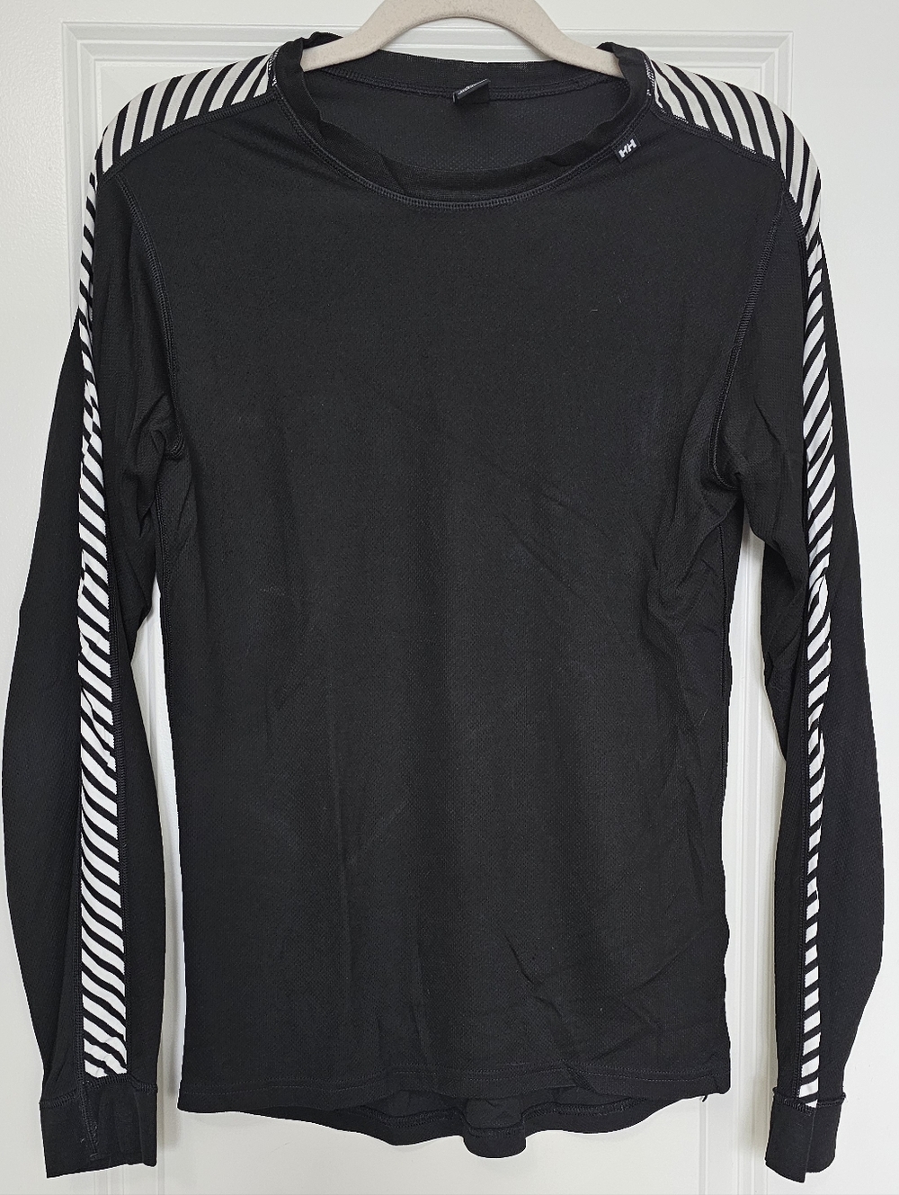 Helly Hansen Base Layer Top Women’s Medium Black Striped Performance Thermal Act